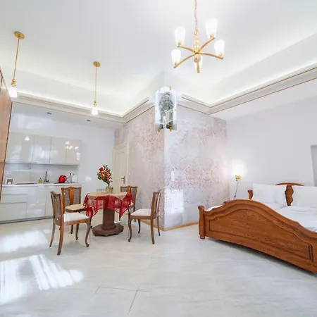 Pod Jagnieciem - Rynek Glowny Краков