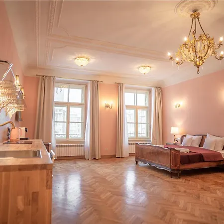 Pod Jagnieciem - Rynek Glowny Daire *